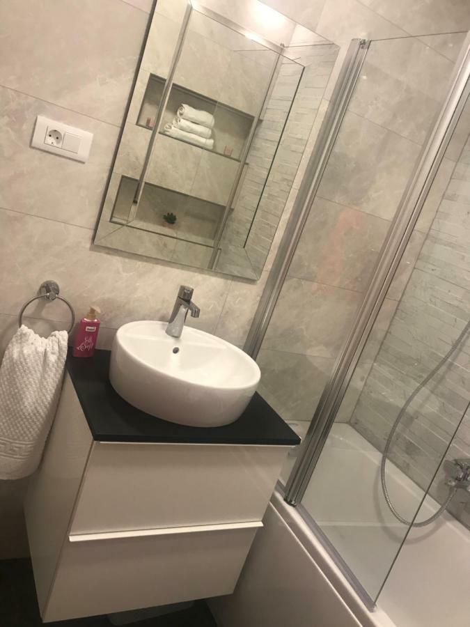 Apartments Holiday Baška Voda Kültér fotó